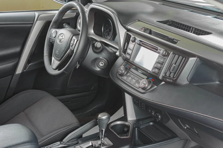 Toyota RAV4 10 из 20