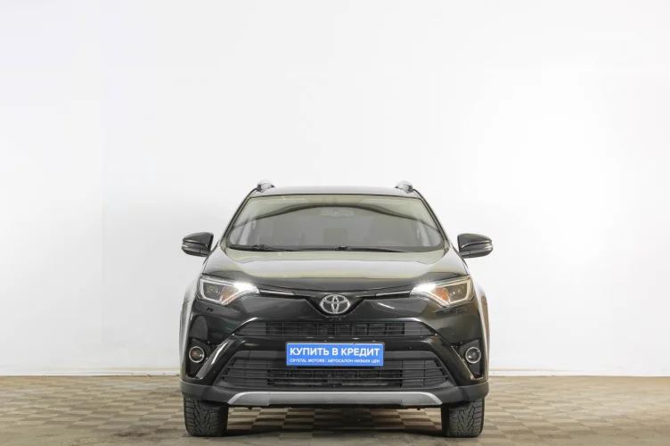 Toyota RAV4 2 из 6