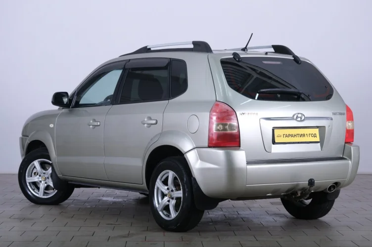 Hyundai Tucson 4 из 6
