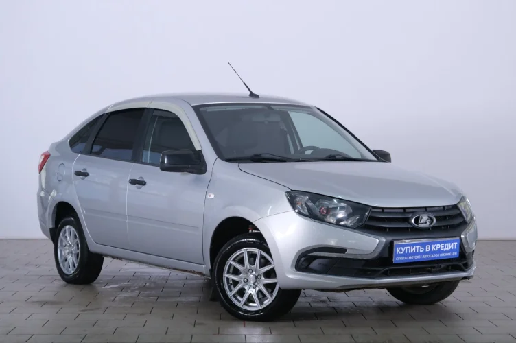 ВАЗ (LADA) Granta 1 из 6