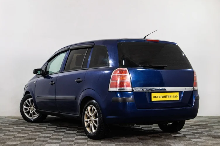 Opel Zafira 5 из 6