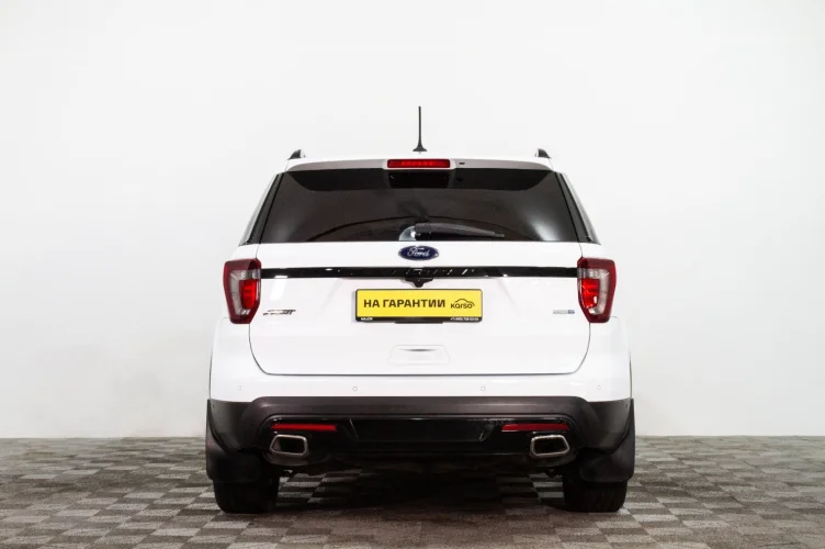 Ford Explorer 5 из 6
