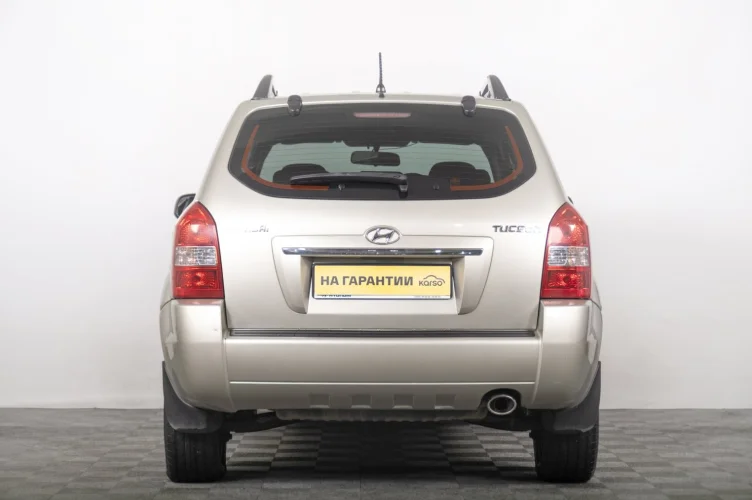 Hyundai Tucson 4 из 6