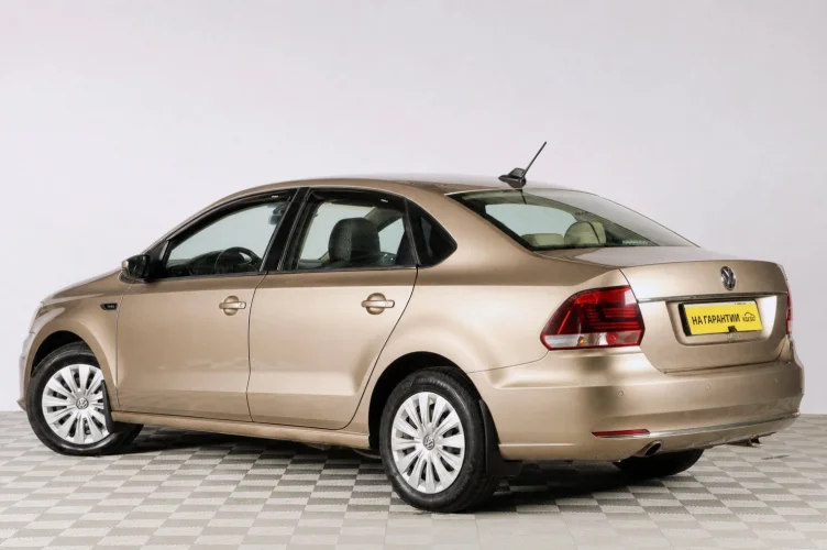 Volkswagen Polo 4 из 6