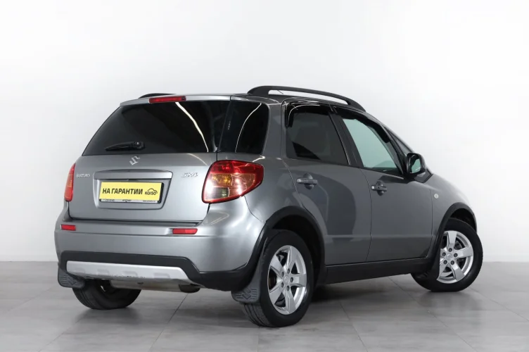 Suzuki SX4 6 из 6