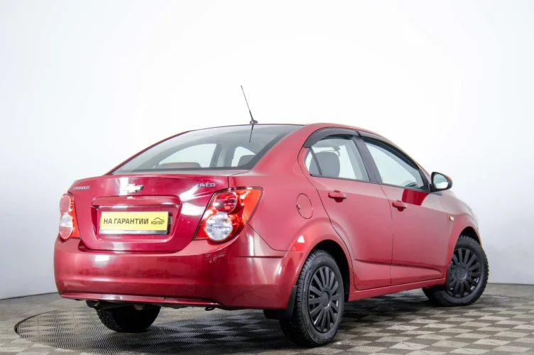 Chevrolet Aveo 4 из 6