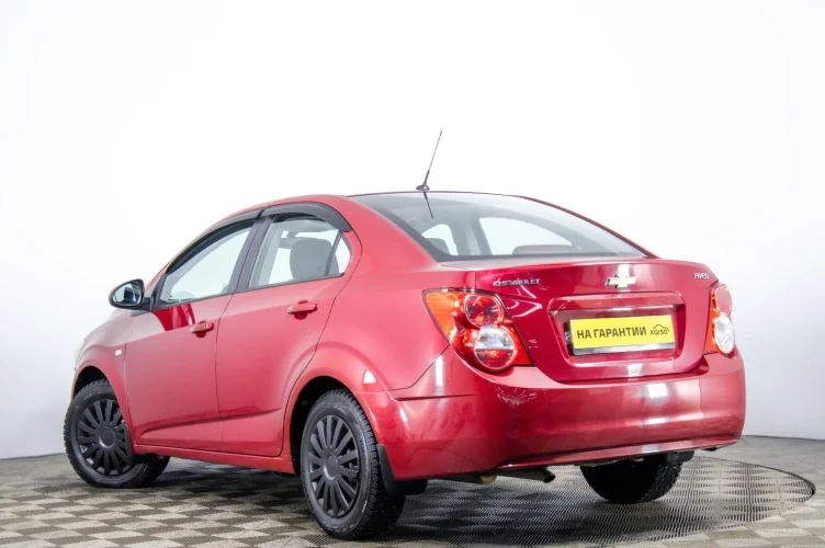 Chevrolet Aveo 6 из 6