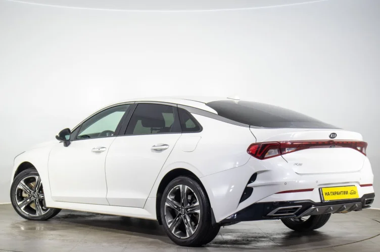 KIA K5 6 из 6