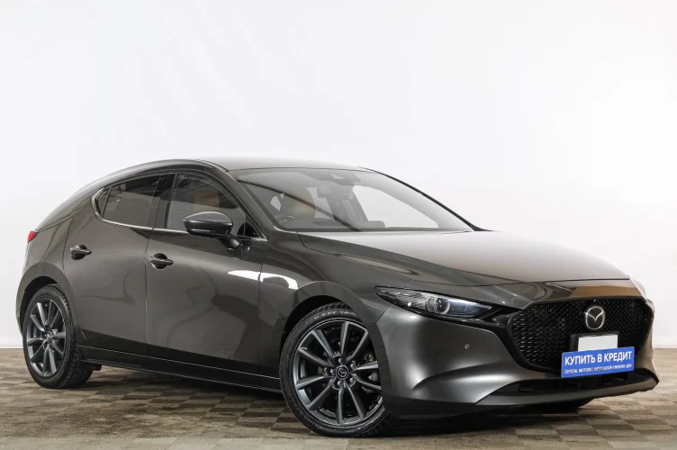 Mazda 3 1 из 6