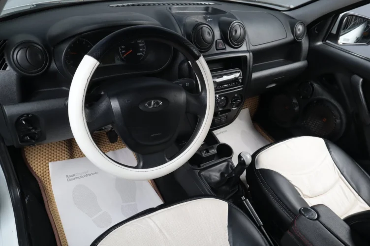 ВАЗ (LADA) Granta 7 из 16