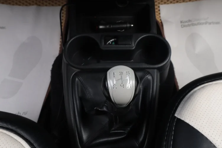 ВАЗ (LADA) Granta 13 из 16