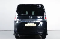Nissan Serena 5 из 19