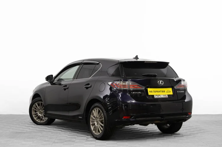 Lexus CT 6 из 6