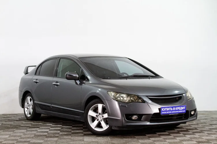 Honda Civic 1 из 6