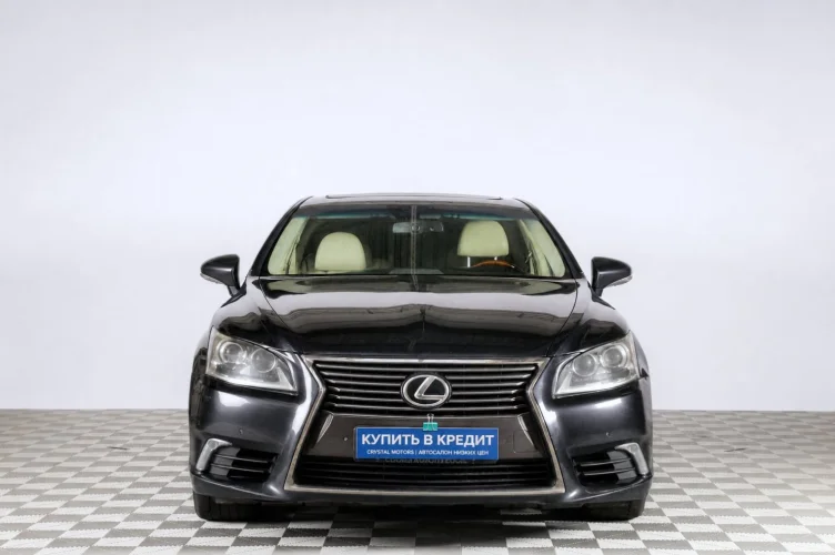 Lexus LS 2 из 6