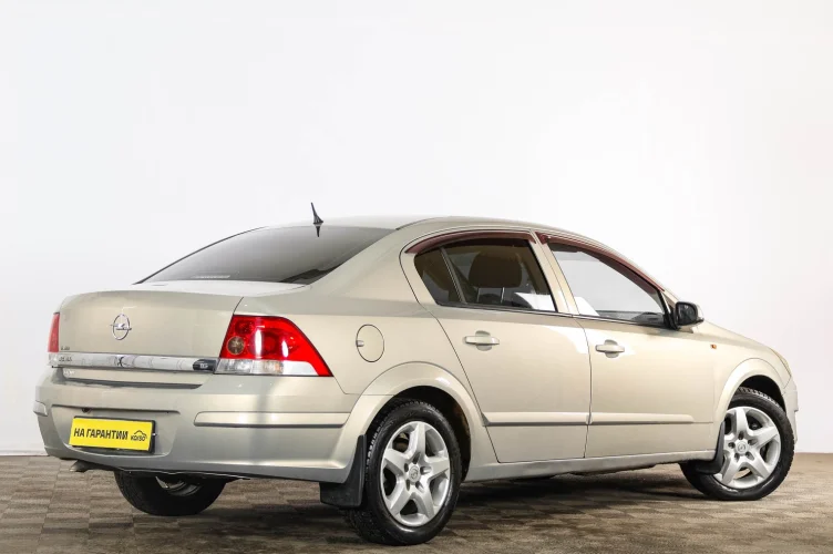 Opel Astra 6 из 6