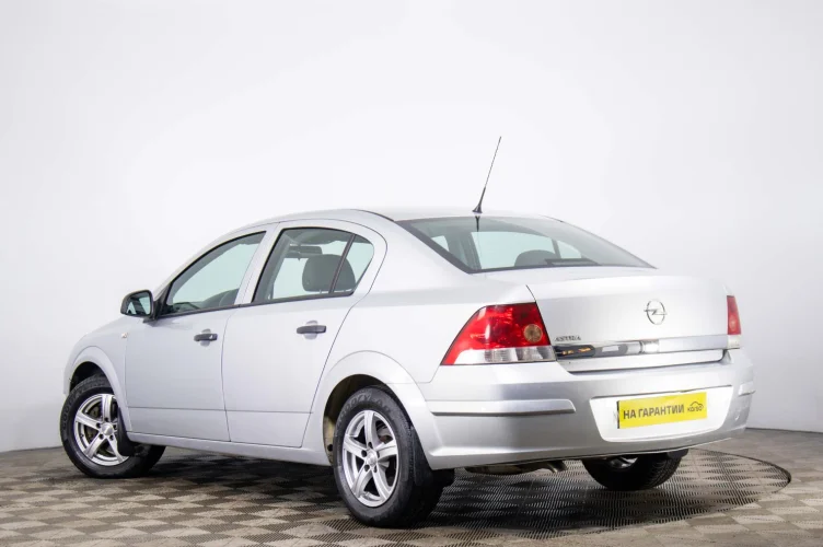 Opel Astra 4 из 6