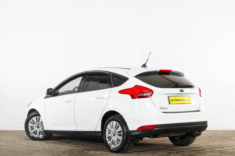 Ford Focus 4 из 6