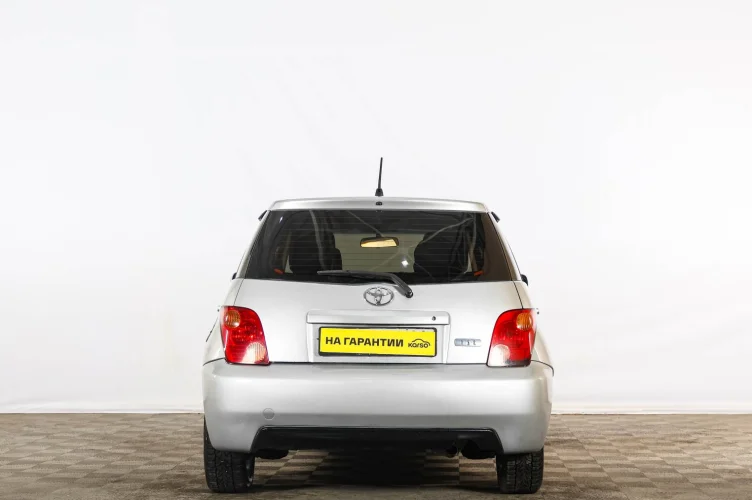 Toyota Ist 5 из 6