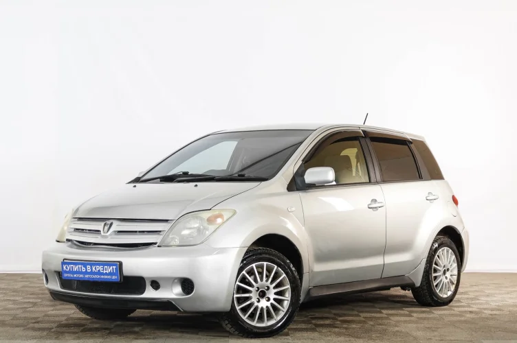 Toyota Ist 3 из 6