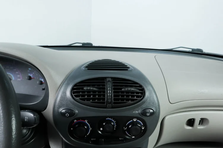 ВАЗ (LADA) Kalina 10 из 14