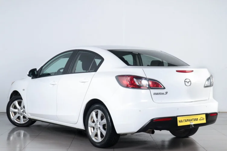 Mazda 3 4 из 17