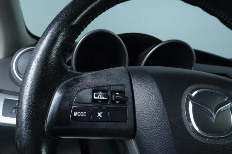 Mazda 3 10 из 17