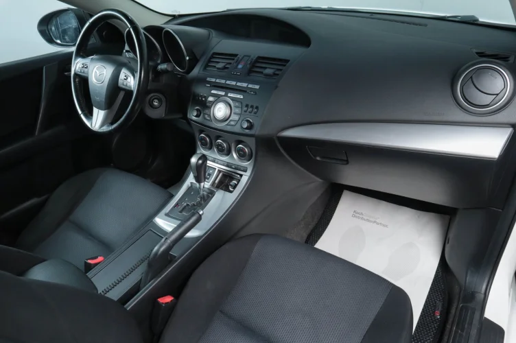 Mazda 3 16 из 17