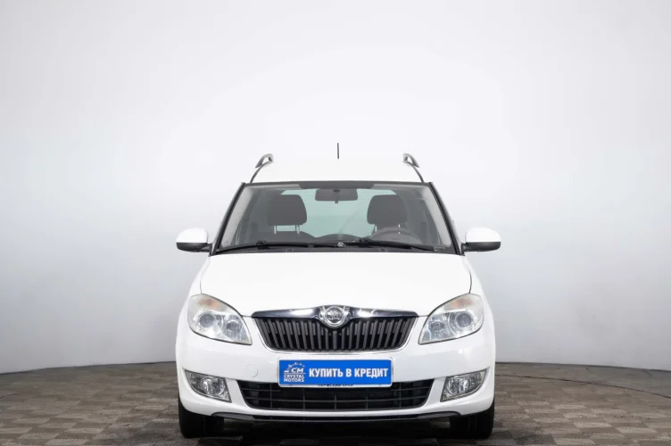 Skoda Roomster 2 из 6