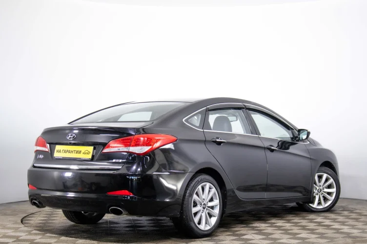 Hyundai i40 4 из 6
