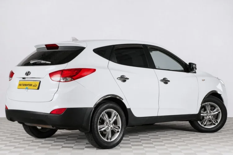Hyundai ix35 6 из 6
