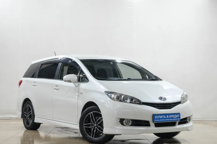 Toyota Wish 1 из 6