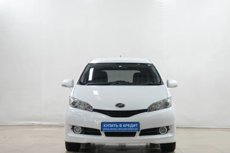 Toyota Wish 2 из 6