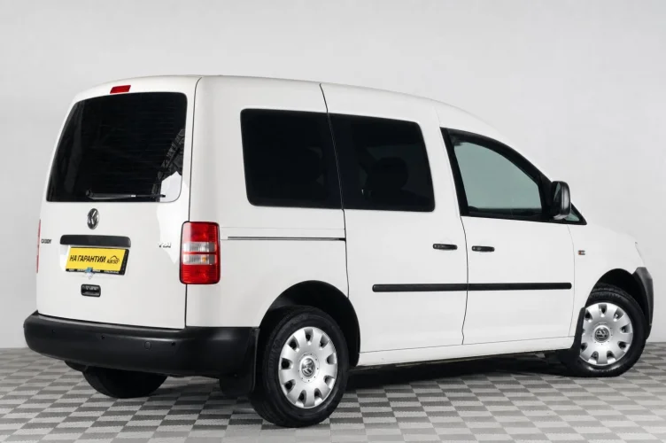 Volkswagen Caddy 6 из 6