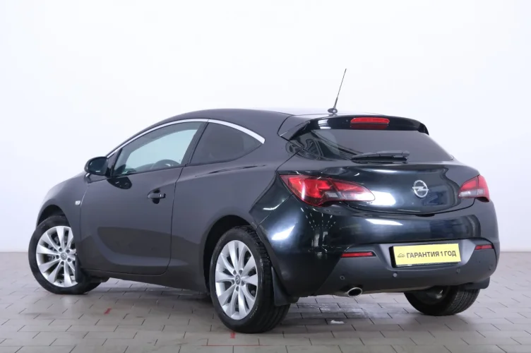 Opel Astra GTC 4 из 6