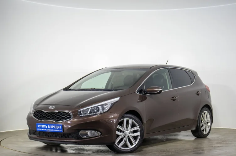KIA cee'd 3 из 6