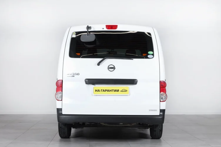 Nissan NV200 5 из 6