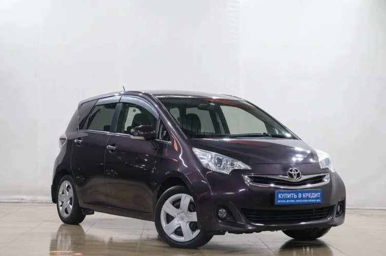 Toyota Ractis 1 из 6