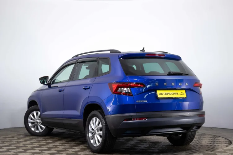Skoda Karoq 4 из 6