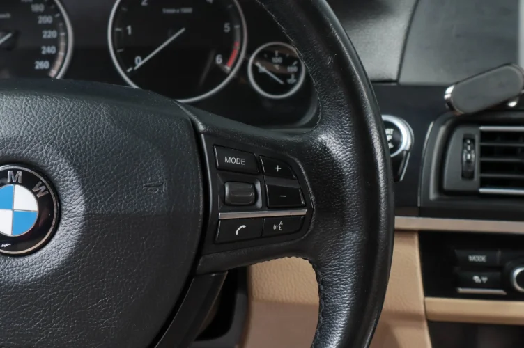 BMW 5 серия 13 из 23