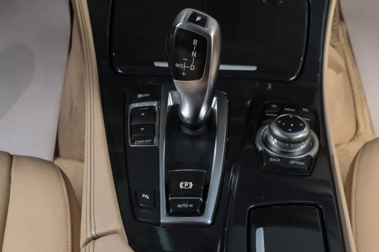 BMW 5 серия 18 из 23