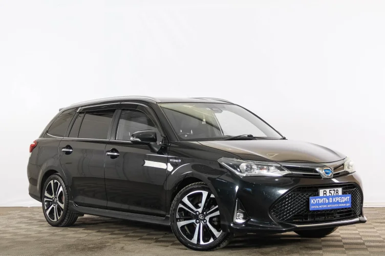 Toyota Corolla Fielder 1 из 6
