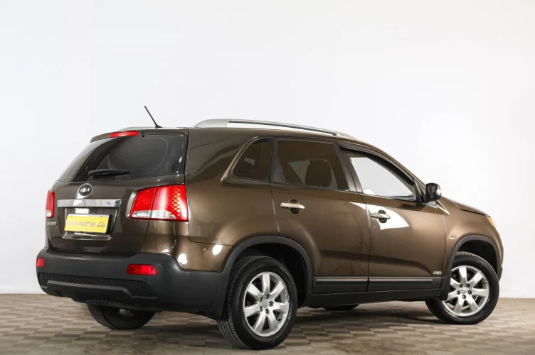 KIA Sorento 6 из 6