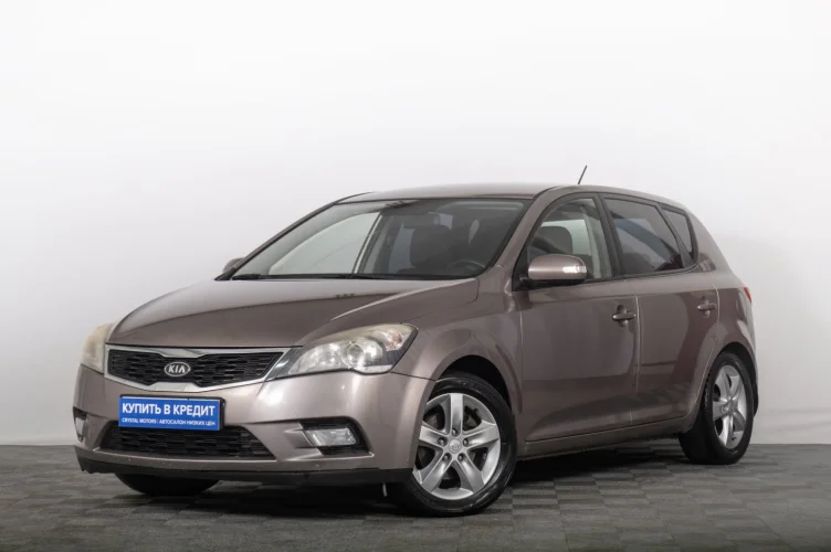 KIA cee'd 2 из 6