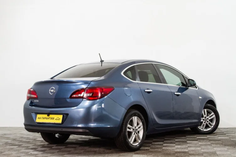 Opel Astra 4 из 6