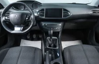Peugeot 308 16 из 19
