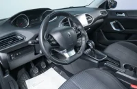 Peugeot 308 7 из 19
