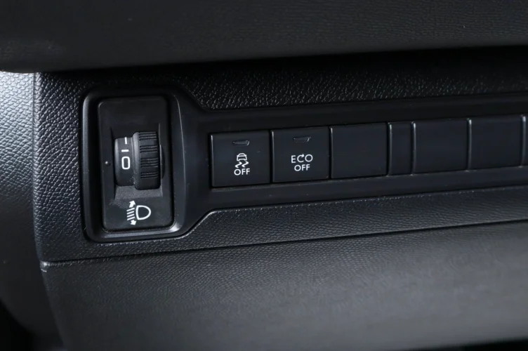 Peugeot 308 9 из 19