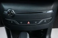 Peugeot 308 14 из 19