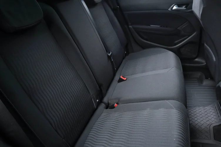 Peugeot 308 18 из 19